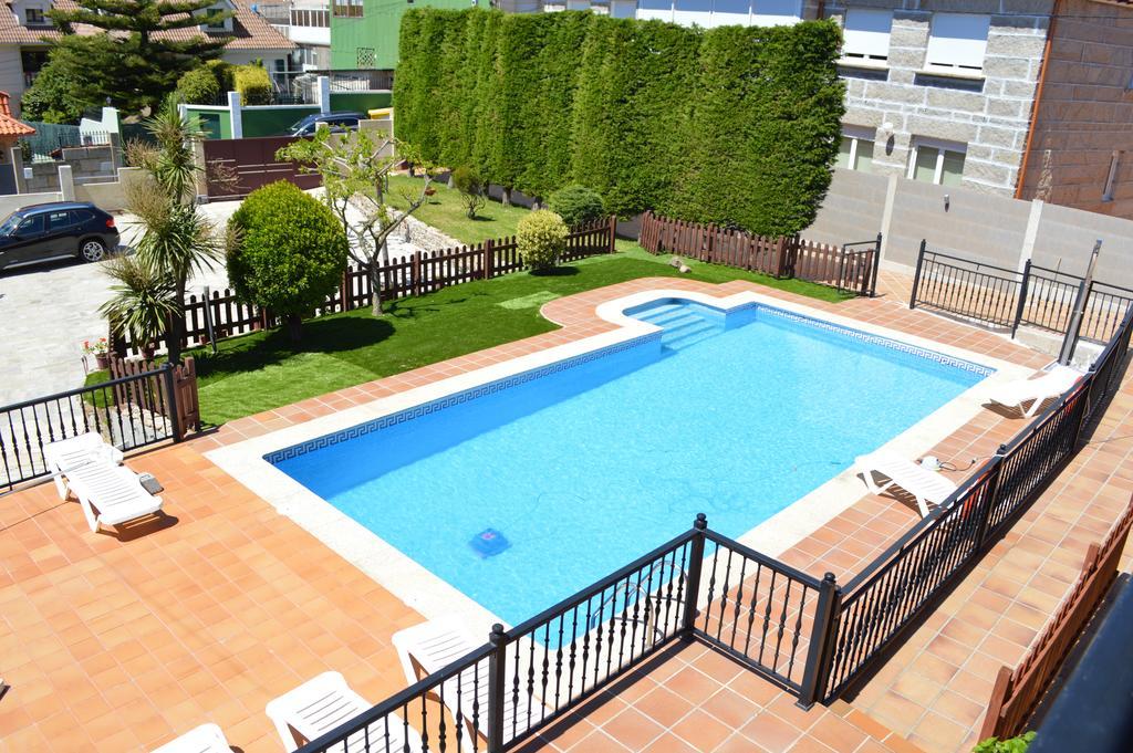 Apartamentos Sinas Playa Raxo Exterior photo